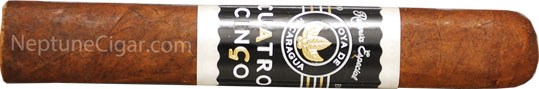 Joya de Nicaragua Cuatro Cinco Petit Corona cigar