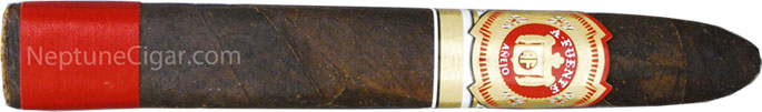 Arturo Fuente Añejo No. 77 (The Shark) cigar